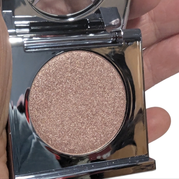IL MAKIAGE COLOR BOSS EYESHADOW IN 965 SHOPAHOLIC - Picture 6 of 8